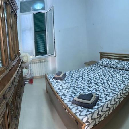 Alloggio In Centro Ben Servito Савона Екстер'єр фото